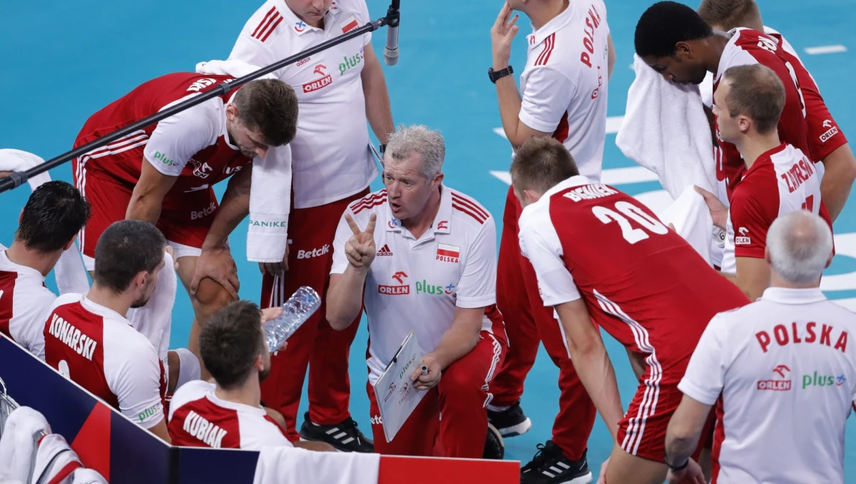 Trener polskich siatkarzy Vital Heynen przyznał, że jego podopieczni pozwolili Słoweńcom "na ich grę" w półfinale mistrzostw Europy. "Mieliśmy wygrać to spotkanie i przywieźć złoto, więc brąz teraz nie ucieszy" - zaznaczył belgijski szkoleniowiec.