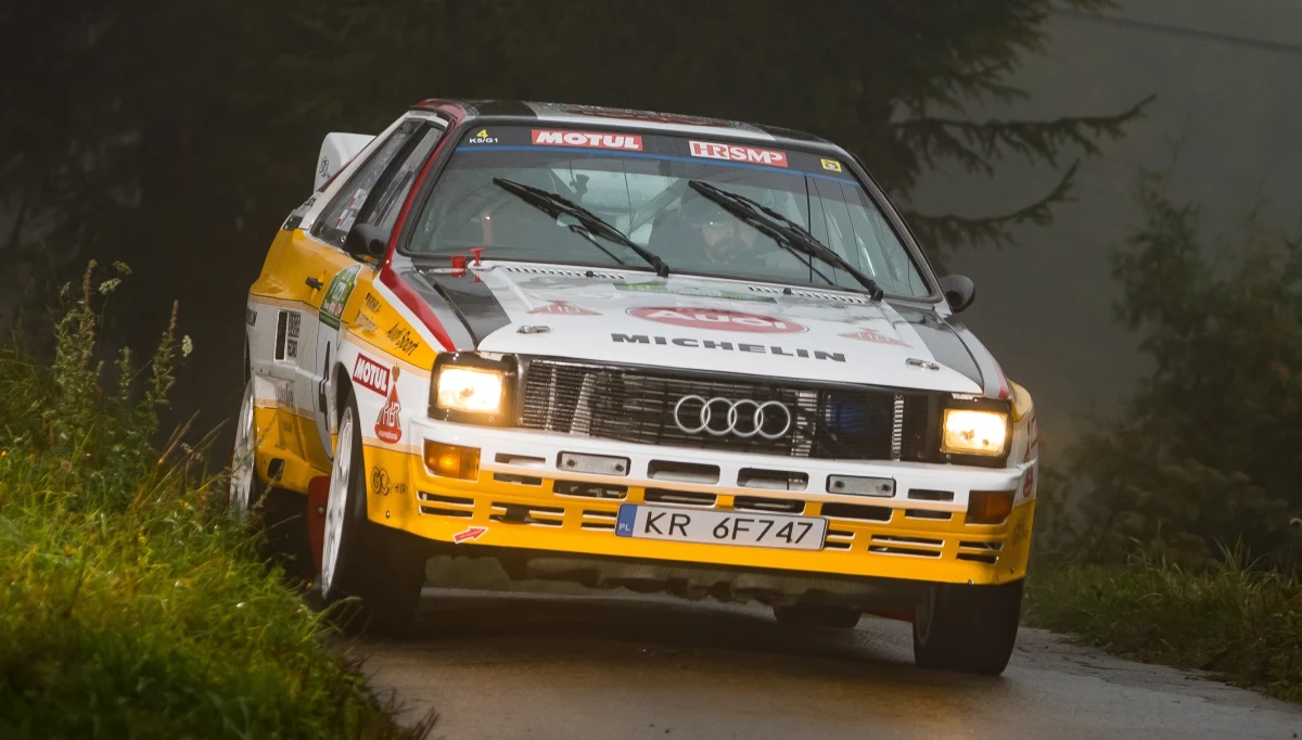 92 załogi zgłosiły się do tegorocznej edycji Rajdu Wisły - jednej z najstarszych imprez w polskich sportach motorowych. W weekend 27-28 września na malowniczych, ale trudnych odcinkach specjalnych w Beskidach kibice będą mogli zobaczyć najmocniejsze i najszybsze samochody klasy R5, jak i legendarne rajdówki sprzed lat takie, jak Audi Quattro.