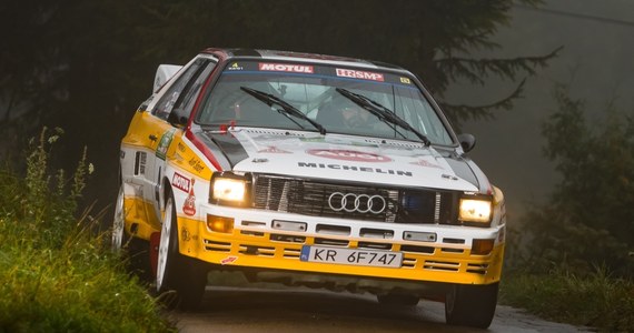 92 załogi zgłosiły się do tegorocznej edycji Rajdu Wisły - jednej z najstarszych imprez w polskich sportach motorowych. W weekend 27-28 września na malowniczych, ale trudnych odcinkach specjalnych w Beskidach kibice będą mogli zobaczyć najmocniejsze i najszybsze samochody klasy R5, jak i legendarne rajdówki sprzed lat takie, jak Audi Quattro.