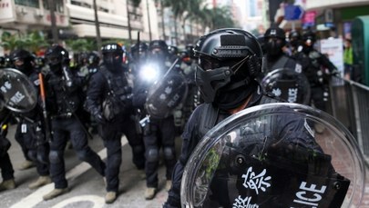 Hongkong: Na protestach pojawiły się setki zwolenników władz w Pekinie