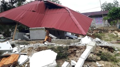 Trzęsienie ziemi w Indonezji: 30 ofiar i setki zniszczonych domów