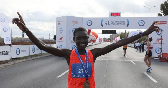 Etiopczyk Dadi Yami Gemeda czasem 2:11.39 wygrał 41. PZU Maraton Warszawski. Wśród kobiet najlepsza była Kenijka Rebecca Jepchirchir, która zdobyła nagrodę główną – samochód.