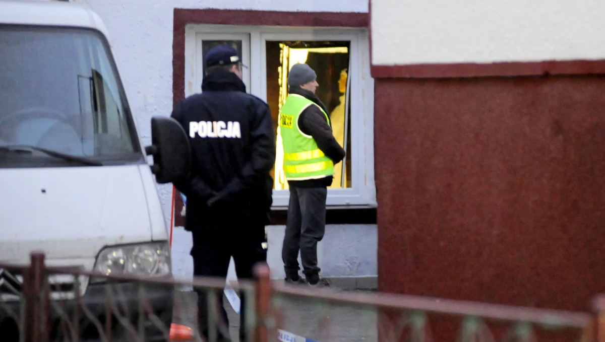 Sąd Okręgowy w Koszalinie przedłużył tymczasowy areszt wobec Miłosza S., organizatora escape roomu, gdzie podczas pożaru zginęło pięć 15-letnich dziewcząt. Areszt przedłużono o dwa, a nie o trzy miesiące, jak chciała prokuratura.