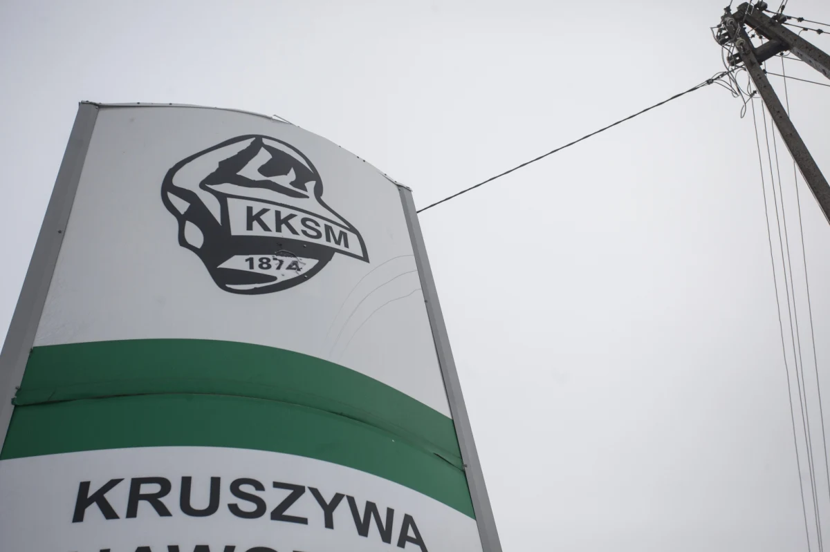 Jest akt oskarżenia w sprawie prywatyzacji Kieleckich Kopalni Surowców Mineralnych. Według Prokuratury Krajowej, ich sprzedaż Dolnośląskim Surowcom Skalnym spowodowała pokaźne straty w wysokości ponad 150 milionów złotych. Akt oskarżenia objął 6 osób, w tym byłych urzędników Ministerstwa Skarbu. 