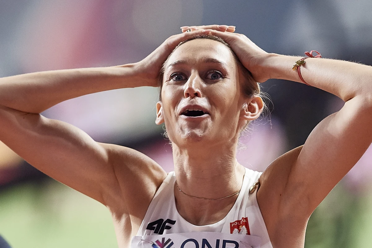 Na dobrym 5. miejscu zakończyła Kamila Lićwinko rywalizację w konkursie skoku wzwyż na lekkoatletycznych mistrzostwach świata w Dosze. Wracająca po macierzyńskiej przerwie Polka uzyskała 1,98 m. Złoty medal - z wynikiem 2,04 m - wywalczyła startująca pod neutralną flagą Rosjanka Maria Lasickiene.