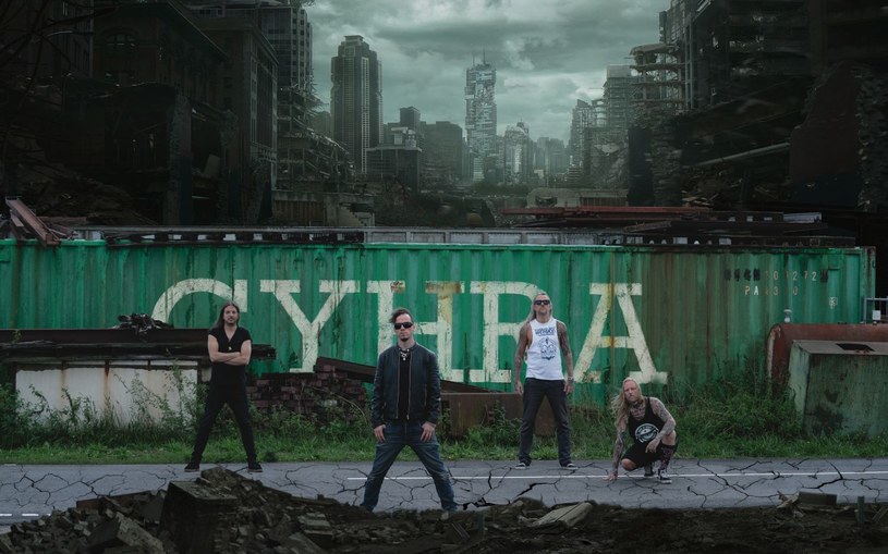 Powstała w Szwecji, międzynarodowa grupa CyHra zarejestrowała nowy album.