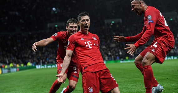 Miażdżące zwycięstwo Bayernu Monachium nad Tottenhamem Hotspur w meczu grupy B piłkarskiej Ligi Mistrzów. Robert Lewandowski przyczynił się do zwycięstwa drużyny strzelając dwa gole.