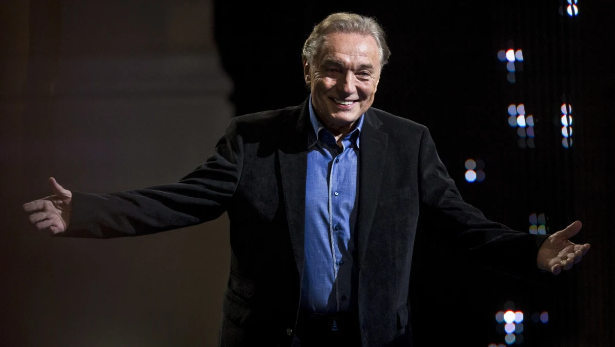 Na posiedzeniu w środę czeski rząd zdecydował, że Karel Gott, który zmarł we wtorek przed północą, będzie miał państwowy pogrzeb. W dniu pogrzebu obowiązywać będzie żałoba narodowa – poinformował premier Andrej Babisz.