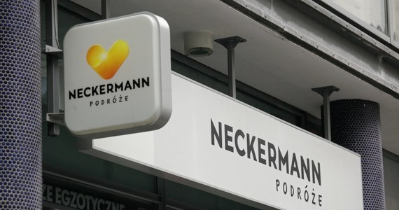 Łącznie ponad 3,5 tys. klientów Neckermann Polska przebywało na wakacjach w momencie ogłoszenia upadłości biura podróży. Obecnie na powrót czeka jeszcze ponad 20 osób. Powrotami i zabezpieczeniem pobytu turystom zajmuje się Mazowiecki Urząd Marszałkowski. 