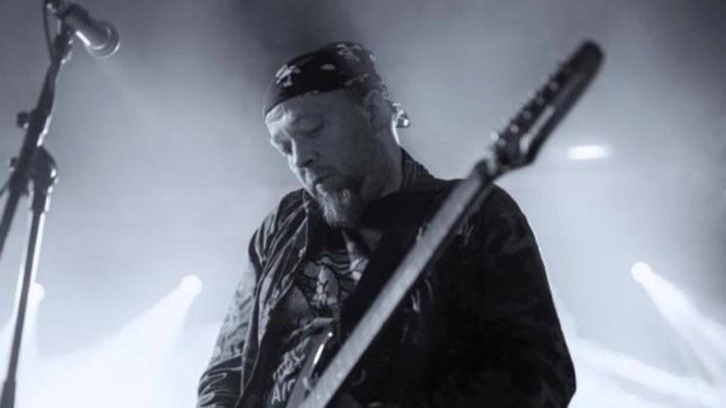 W środę, 2 października, zmarł Morten Stützer, gitarzysta i współzałożyciel duńskiej grupy Artillery. 