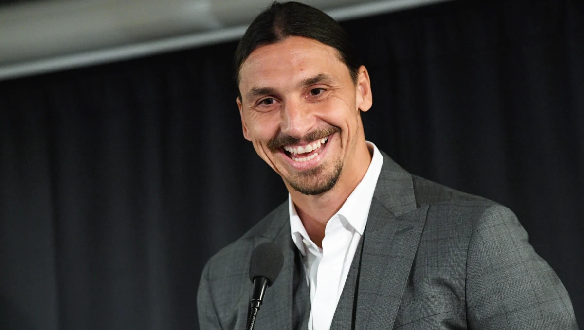 We wtorek przed stadionem Malmoe FF, macierzystego klubu piłkarza, odsłonięty został pomnik napastnika Los Angeles Galaxy i byłego kapitana reprezentacji Szwecji Zlatana Ibrahimovica.
