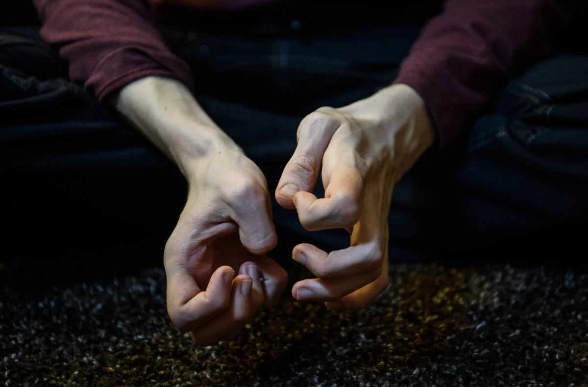 Sieć supermarketów Countdown w Nowej Zelandii wprowadza "godzinę spokoju" dla osób z autyzmem, czy cierpiących na stany lękowe. W sklepach zostanie wtedy wyciszona muzyka a światła zostaną przygaszone. Podobne rozwiązania można też zaleźć w niektórych hipermarketach w Polsce. 
