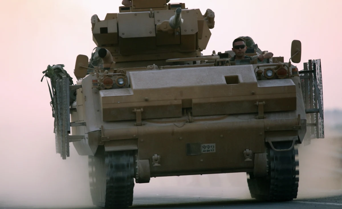 ​Polska jest zaniepokojona rozpoczęciem operacji tureckich sił zbrojnych w północno-wschodniej Syrii - ogłosiło polskie Ministerstwo Spraw Zagranicznych w specjalnym oświadczeniu. W ostatnich dniach Turcja rozpoczęła ofensywę wojskową w północnej Syrii, wymierzoną w kurdyjskie siły.