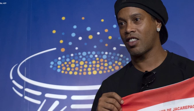 Ronaldinho brał udział w oszustwie? Były piłkarz wezwany do wyjaśnień. Wideo