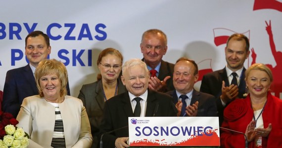 Na Prawo i Sprawiedliwość zamierza głosować 46 proc. badanych, 19 proc. planuje oddać głos na Koalicję Obywatelską, 9 proc. na lewicowy blok, którzy tworzą SLD, Wiosna i Lewica Razem, 8 proc. na PSL, a 6 proc. wybrałoby Konfederację - wynika z sondażu CBOS.