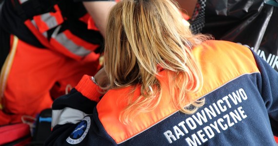 Trzy osoby zostały poszkodowane w zderzeniu nieoznakowanego radiowozu policji i osobowego peugeota w Gorzowie Wielkopolskim. Do zdarzenia doszło w nocy na jednym ze skrzyżowań.