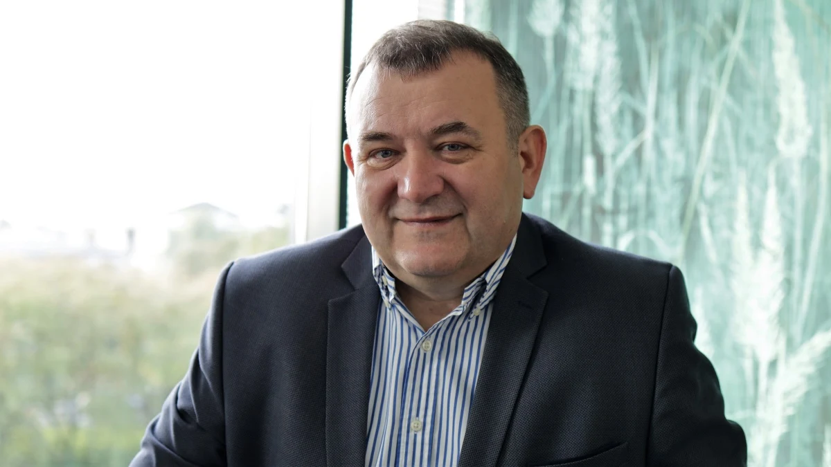 Poseł (PO) Stanisław Gawłowski został wybrany na senatora z okręgu nr 100, obejmującego m.in. Koszalin – wynika z oficjalnych danych opublikowanych przez PKW, po przeliczeniu stu procent głosów z obwodowych komisji wyborczych.