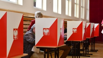 Wyniki wyborów Senat:  Jarosław Rusiecki (PiS) ponownie senatorem w okręgu nr 82