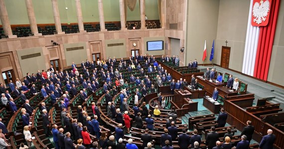 W nowej kadencji Sejmu znajdzie się kilku polityków, którzy tam dotąd nie zasiadali. Głównie są to członkowie partii lewicowych. 