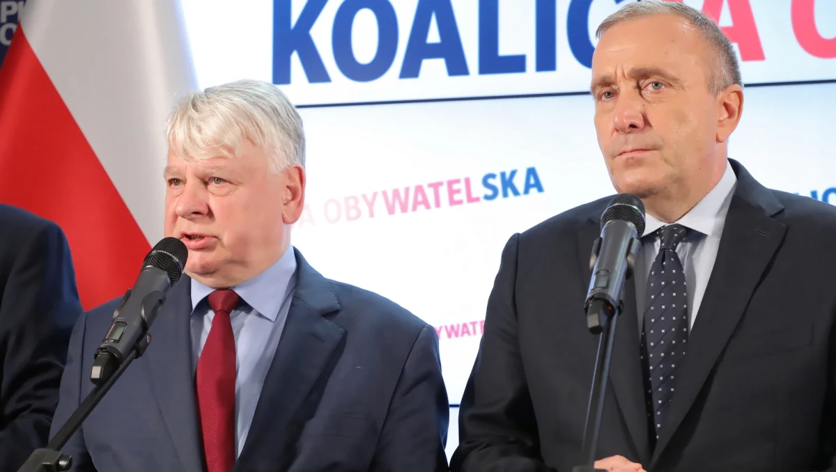 "Na pewno Grzegorz Schetyna nie będzie nam wskazywał kandydata na marszałka Senatu. Czasy intryg gabinetowych się skończyły” – tak mówi RMF FM jeden z trzech nowych senatorów PSL-u Michał Kamiński.