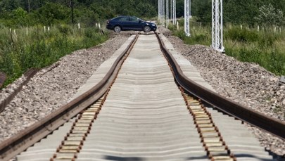 Wypadek na przejeździe kolejowym w Brzegu. Pięć osób rannych 