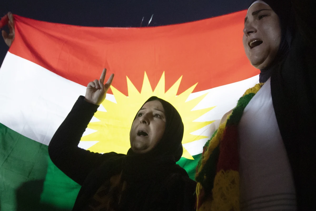 Ministrowie obrony USA i Rosji, Mark Esper i Siergiej Szojgu, omawiali telefonicznie sytuację w Syrii - poinformowała agencja Associated Press, powołując się na komunikat rosyjskiego resortu obrony, który nie podał żadnych dodatkowych informacji.