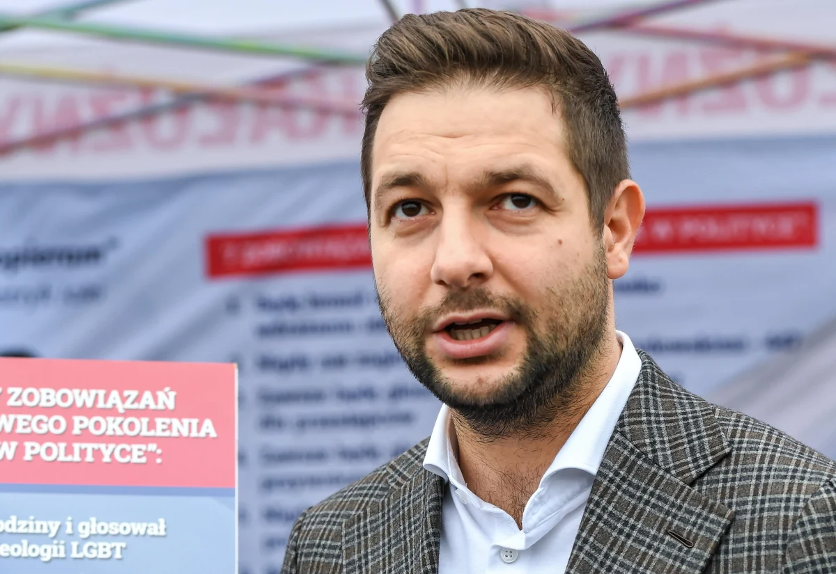 Europoseł, były wiceminister sprawiedliwości Patryk Jaki zaprzeczył, że Solidarna Polska żąda stanowiska wicepremiera dla Zbigniewa Ziobry. "Stanowczo temu zaprzeczam" - podkreślił w rozmowie z TVN24.