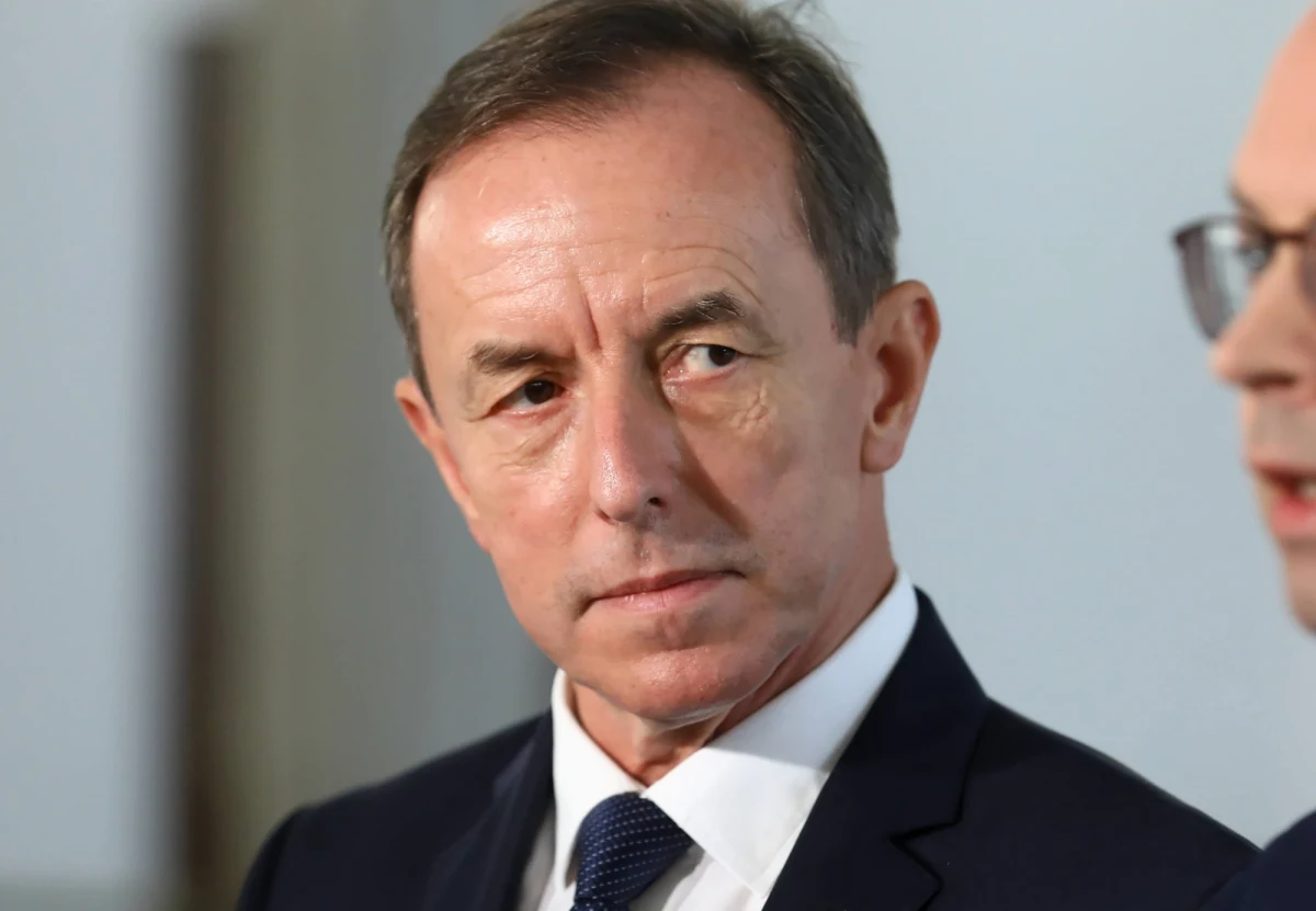 ​Tomasz Grodzki z Koalicji Obywatelskiej, który w wyborach do Senatu pokonał kandydatkę Prawa i Sprawiedliwości, miał być "sondowany" przez przedstawicieli Zjednoczonej Prawicy - informuje portal Onet.pl.