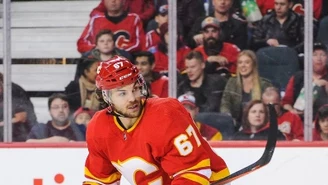 NHL. Michael Frolik strzelił bramkę w jubileuszowym występie