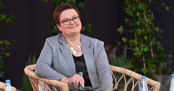 Marszałkiem Senatu nowej kadencji być może powinien zostać ktoś z grona samorządowców, którzy zdobyli mandat senatora, np. prezydent Nowej Soli Wadim Tyszkiewicz - uważa liderka Nowoczesnej Katarzyna Lubnauer. W jej ocenie powinna być to osoba z autorytetem, do zaakceptowana dla wszystkich.