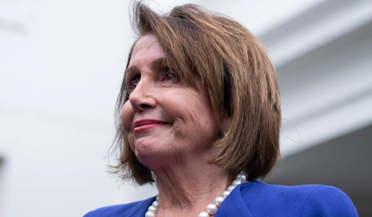 "Festiwal zniewag" - grzmią media opisując spotkanie Donalda Trumpa z przewodniczącą Izby Reprezentantów Nancy Pelosi. Izba przyjęło rezolucja potępiającą decyzję prezydenta USA o wycofaniu żołnierzy z Syrii. 