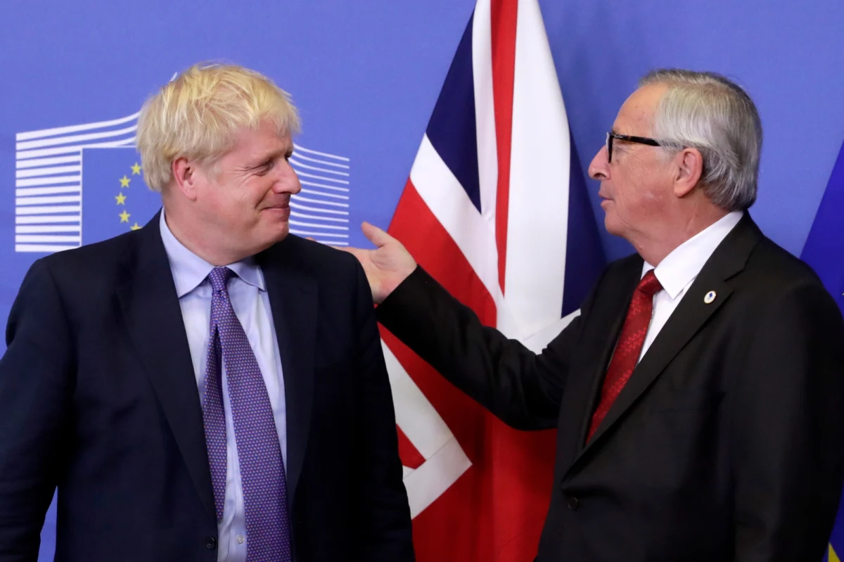 "Osiągnięte porozumienie o warunkach wyjścia Wielkiej Brytanii z UE to spełnienie obietnic o prawdziwym brexicie" - przekonywał tego dnia w Brukseli brytyjski premier Boris Johnson. Wyraził nadzieję, że poprą je posłowie w Izbie Gmin.