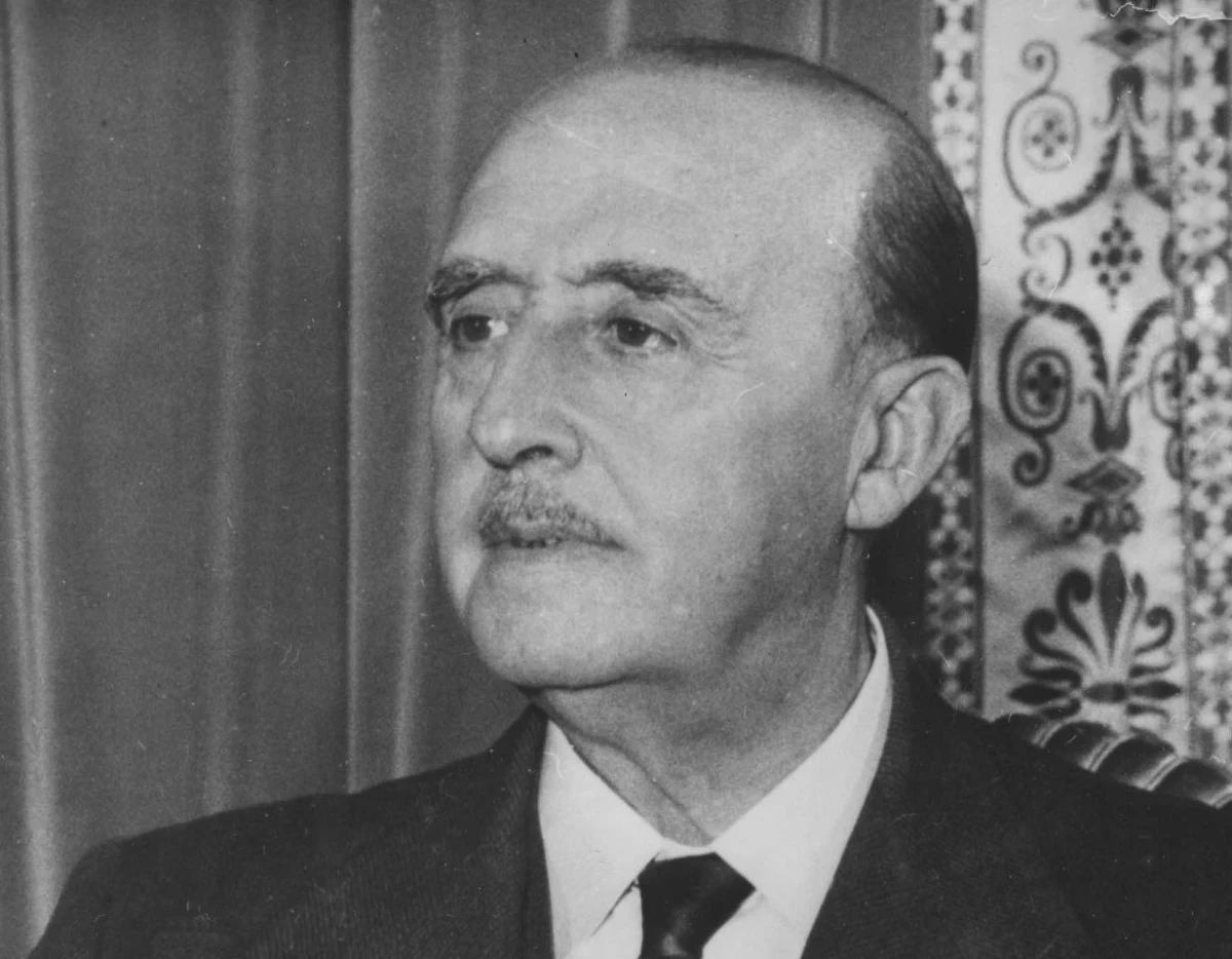 Trybunał Konstytucyjny Hiszpanii odrzucił wniosek rodziny gen. Francisco Franco, która odwołała się od decyzji rządu ws. przeniesienia prochów zmarłego w 1975 r. dyktatora z monumentalnej bazyliki w Dolinie Poległych na cmentarz.