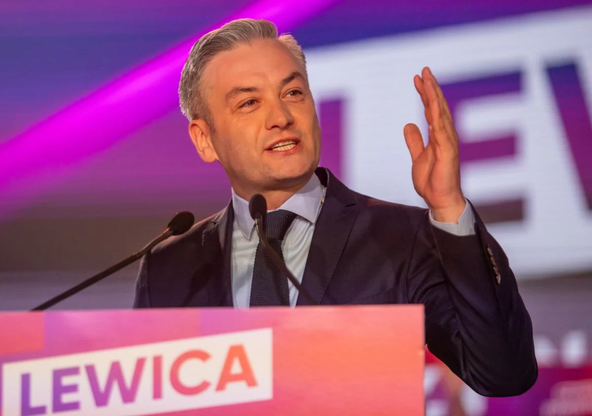 
Będziemy dbali o to, żeby w parlamencie powstał klub całej lewicy - powiedział po posiedzeniu Rady Krajowej i Zarządu Krajowego Wiosny lider partii Robert Biedroń. Dodał, że Wiosna deklaruje chęć budowy szerokiego porozumienia na lewo od PO i PSL.