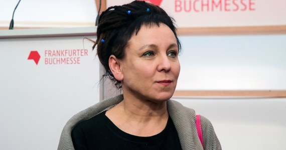 Olga Tokarczuk zostanie zaproszona na posiedzenie Senatu przyszłej kadencji - zapowiada w rozmowie z dziennikarzem RMF FM senator Koalicji Obywatelskiej Jerzy Fedorowicz. Izba wyższa w starym składzie przyjęła uchwałę wyrażającą uznanie dla laureatki literackiego Nobla. 