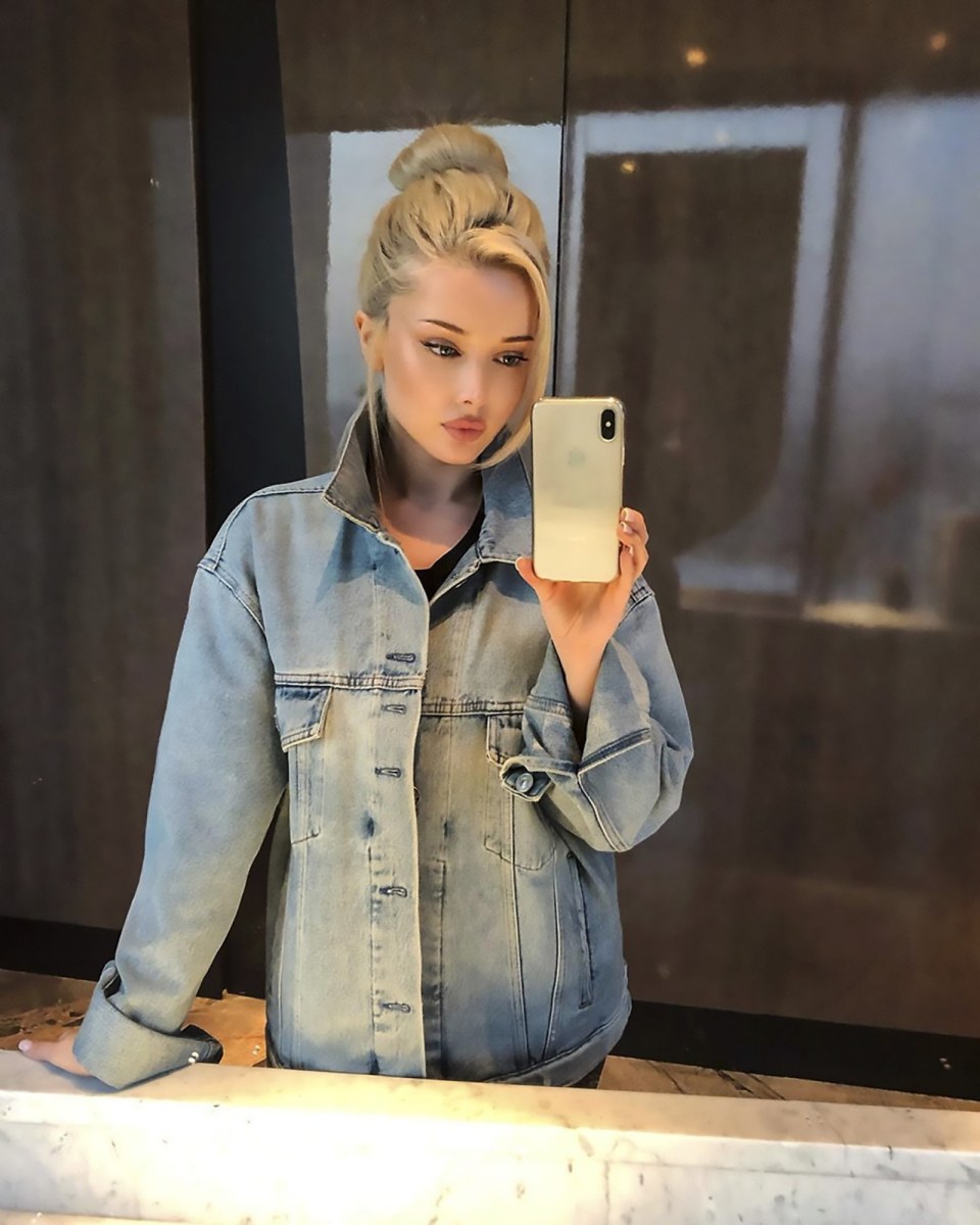 Kobiety-Barbie - Gwiazdy - Styl.pl - Twoja inspiracja