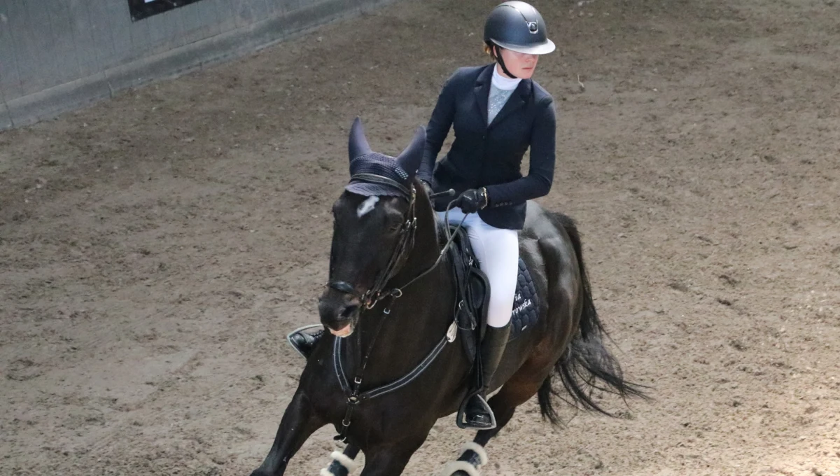 Dwa weekendy sportowych emocji! Ponad 350 koni, prawie 600 jeźdźców i międzynarodowa obsada zawodów Cracovia Szary Equestrian Show, która robi wrażenie!