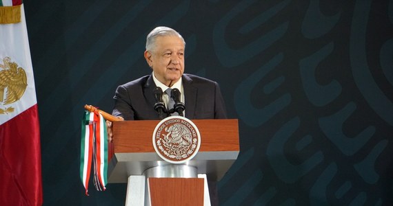 Prezydent Meksyku Lopez Obrador przedstawił na konferencji prasowej przebieg wydarzeń, które doprowadziły do uwolnienia aresztowanego w czwartek w mieście Culiacan syna El Chapo, bossa największego kartelu narkotykowego Sinaloa - Ovidio Guzmana.