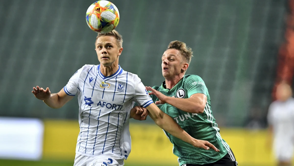 W najbardziej prestiżowym spotkaniu 12. kolejki Ekstraklasy, Legia Warszawa na własnym stadionie pokonała Lech Poznań 2:1.