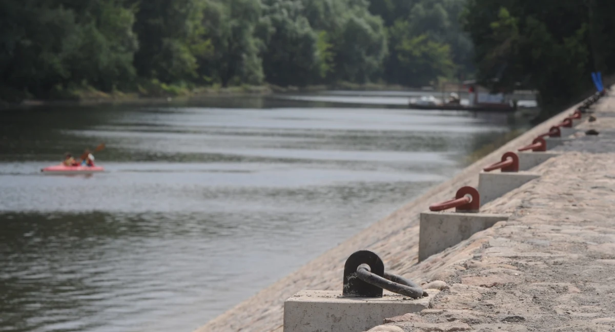 ​Warszawska prokuratura wyjaśnia okoliczności śmierci znanego w regionie działacza Prawa i Sprawiedliwości Tomasza Jędrzejczaka. To 52-letni radny powiatu zgierskiego, szef lokalnych struktur partii w Głownie, wiceszef oddziału KRUS w Łodzi.