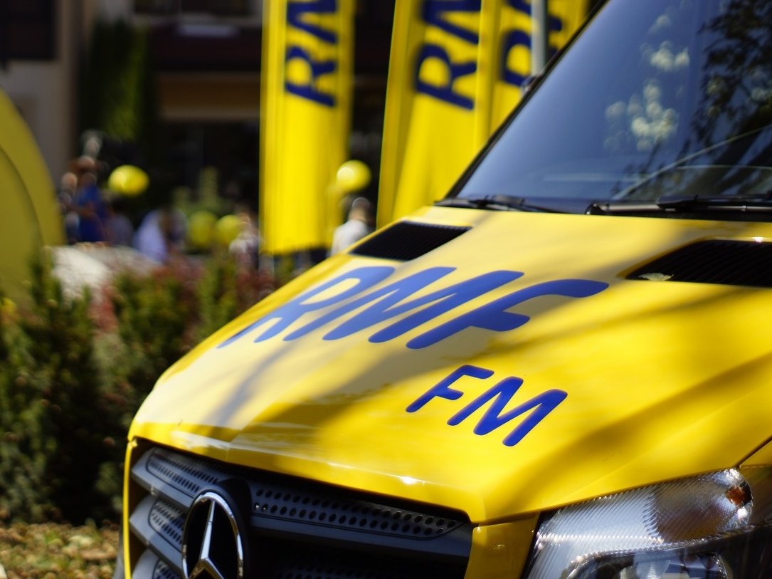Randka z psychiatr, Przegonili depre- sj. Lek ten charakteryzuje rednia sia powinowactwa oraz szybka kinetyka Forum Medycyny Rodzinnej. 2008 Leajsk