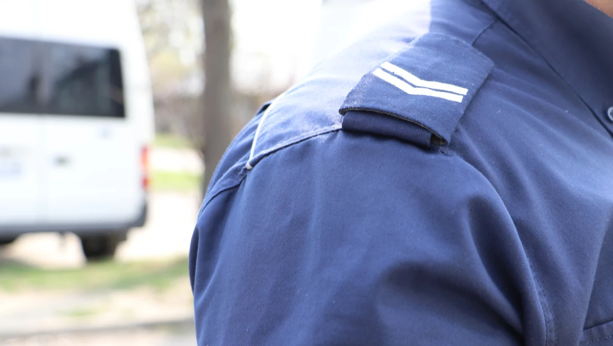 Zawieszenie w czynnościach 3 policjantów z Częstochowy. Całej trójce grozi też zwolnienie z pracy. Komendant policji w Częstochowie zawiesił policjantów, kiedy prokuratura w Lublinie postawiła funkcjonariuszom zarzuty przekroczenia uprawnień.