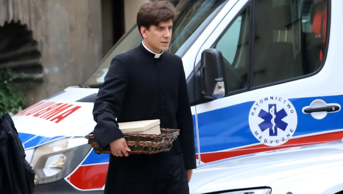 "Całkowicie nieprawdziwe oraz zniesławiające, są pojawiające się ostatnio w przestrzeni publicznej plotki dotyczące rzekomej przyczyny urlopu księdza Tymoteusza Szydło" - oświadczył pełnomocnik księdza mec. Maciej Zaborowski.