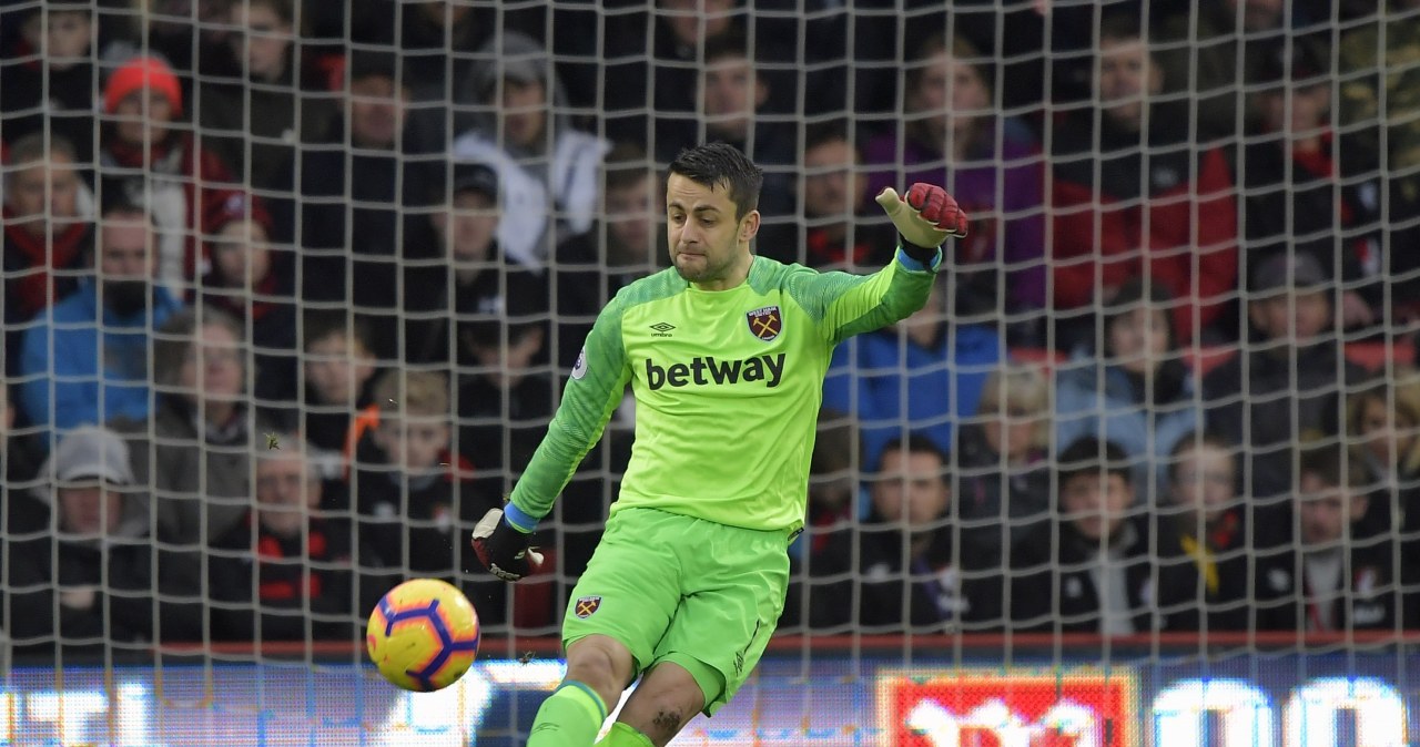 To byłby hit, Łukasz Fabiański mógłby wrócić do Polski. "Otwarta furtka"