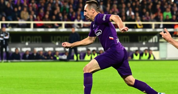 Fiorentina przegrała na własnym boisku z Lazio Rzym, a decydująca bramka autorstwa Ciro Immobile padła w ostatniej minucie regulaminowego czasu gry. Tuż po meczu emocji na wodzy nie potrafił utrzymać Franck Ribery, którego najprawdopodobniej czeka dotkliwa kara.