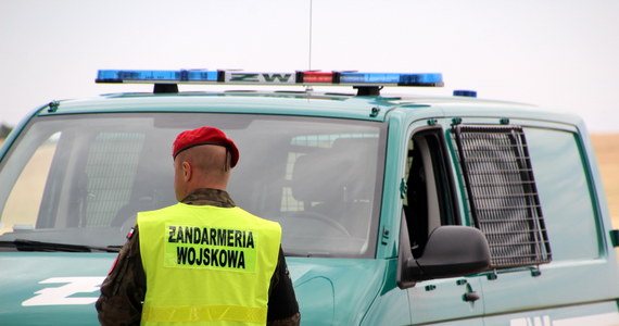 Prokuratura Okręgowa w Gdańsku złożyła wniosek o wyłączenie jej z prowadzenia śledztw ws. postrzelenia dwóch mężczyzn przez wojskowego prokuratora. Do tragedii doszło w nocy z soboty na niedzielę. Oficer Wojska Polskiego postrzelił dwóch mężczyzn. 