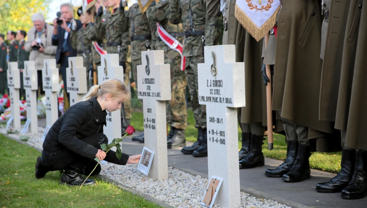 75 lat temu 1. Dywizja Pancerna gen. Stanisława Maczka wyzwoliła holenderską Bredę. Z tej okazji holenderski klub piłkarski NAC Breda zmienił na jeden dzień nazwę stadionu.