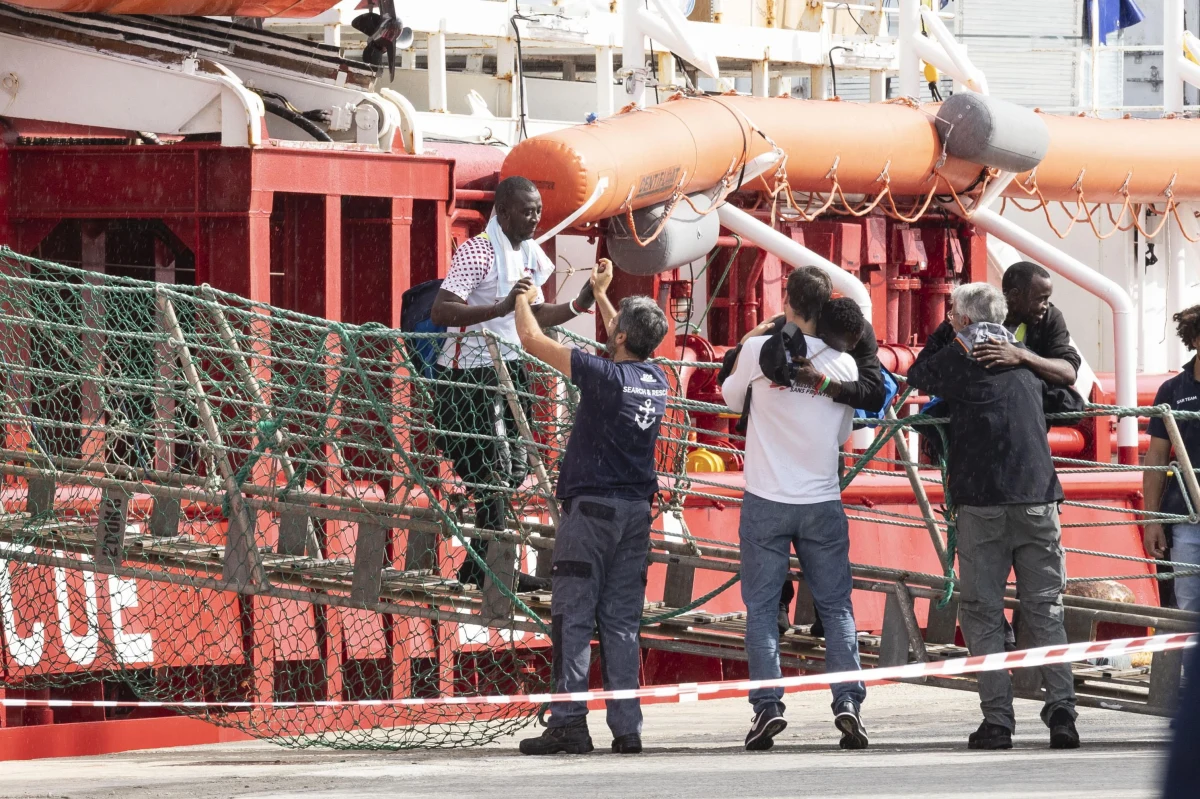 Luciana Lamorgese, minister spraw wewnętrznych Włoch zapewniła, że wbrew słowom jej poprzednika – Matteo Salviniego – nie ma inwazji migrantów z Libii. W rozmowie z dziennikiem „La Repubblica” poinformowała też, że z Włoch odsyłanych jest coraz więcej nielegalnych migrantów.