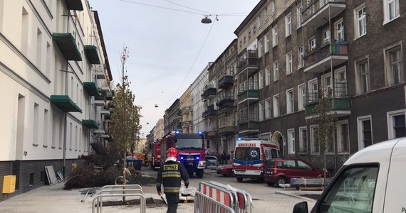 Do tragicznego pożaru doszło przy ulicy Małkowskiego w Szczecinie. Zginęły trzy osoby, dwie osoby zostały ranne. Kolejne 30 osób ewakuowano.