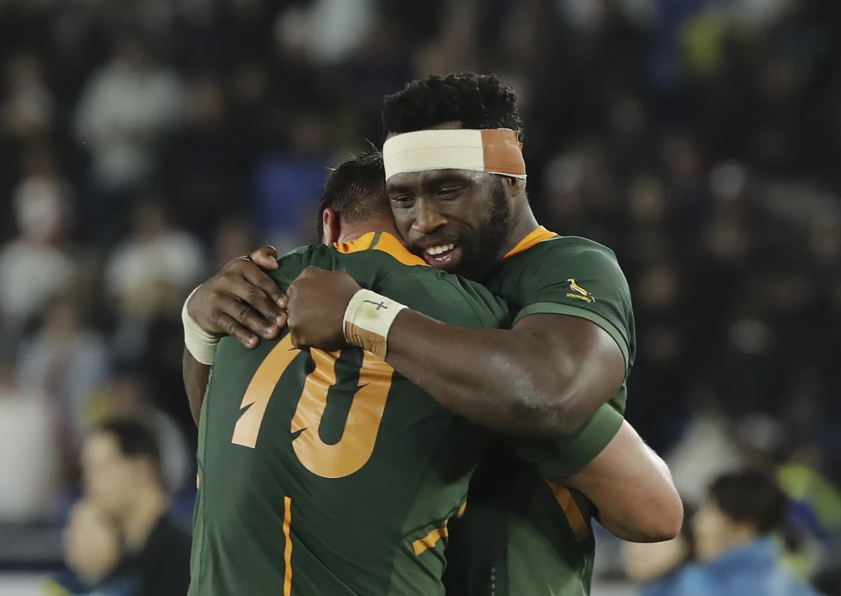 Reprezentacja RPA w rugby pokonała w Jokohamie Anglików 32:12 (12:6) w finałowym meczu Pucharu Świata. "Springboks" po raz trzeci w historii wygrali prestiżowe rozgrywki, wyrównując rekord Nowozelandczyków.
